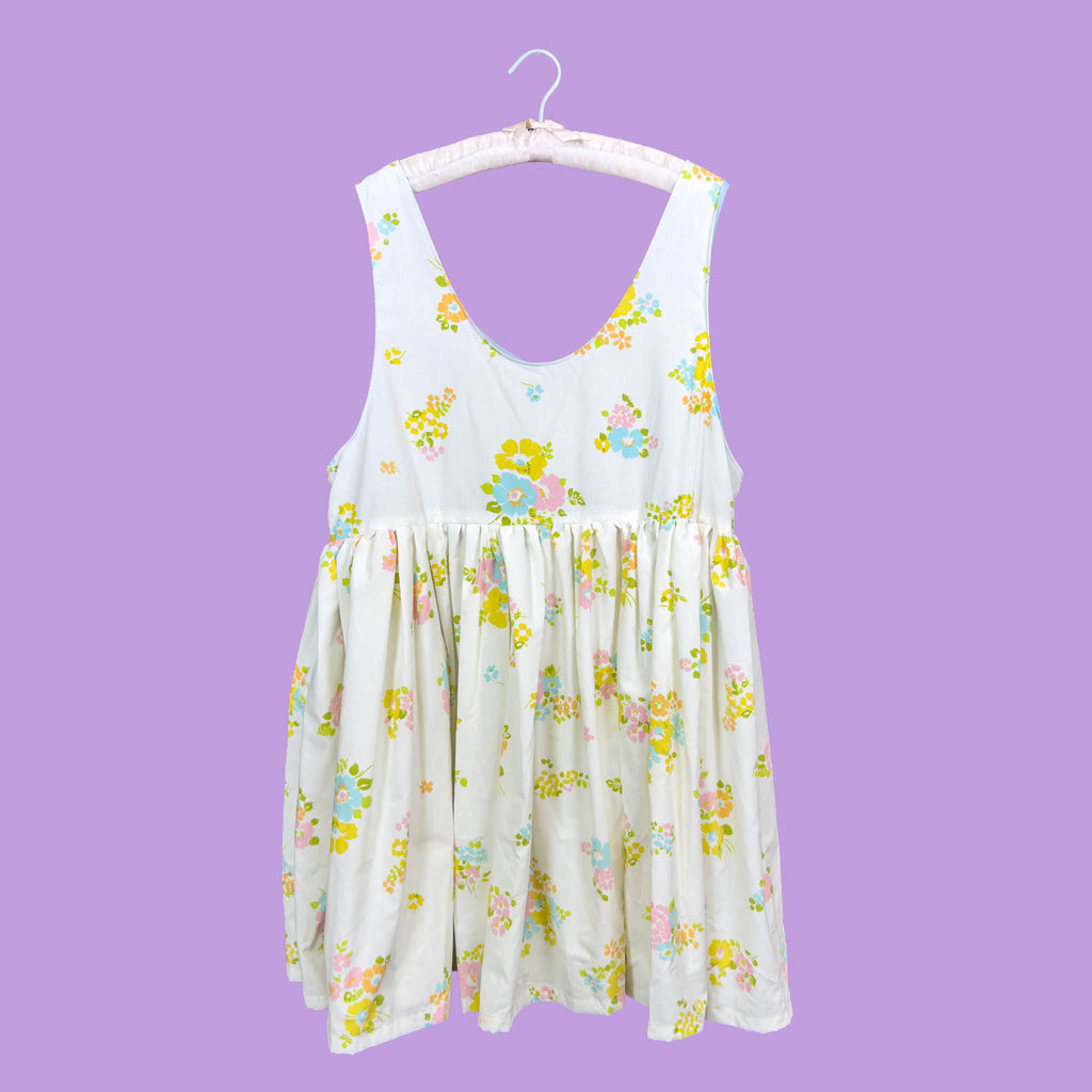 White Floral Babydoll Dress (L/XL)